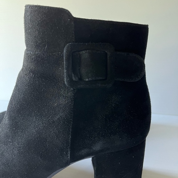 Saks Fifth Ave Ankle Boot 8 - Picture 4 of 10